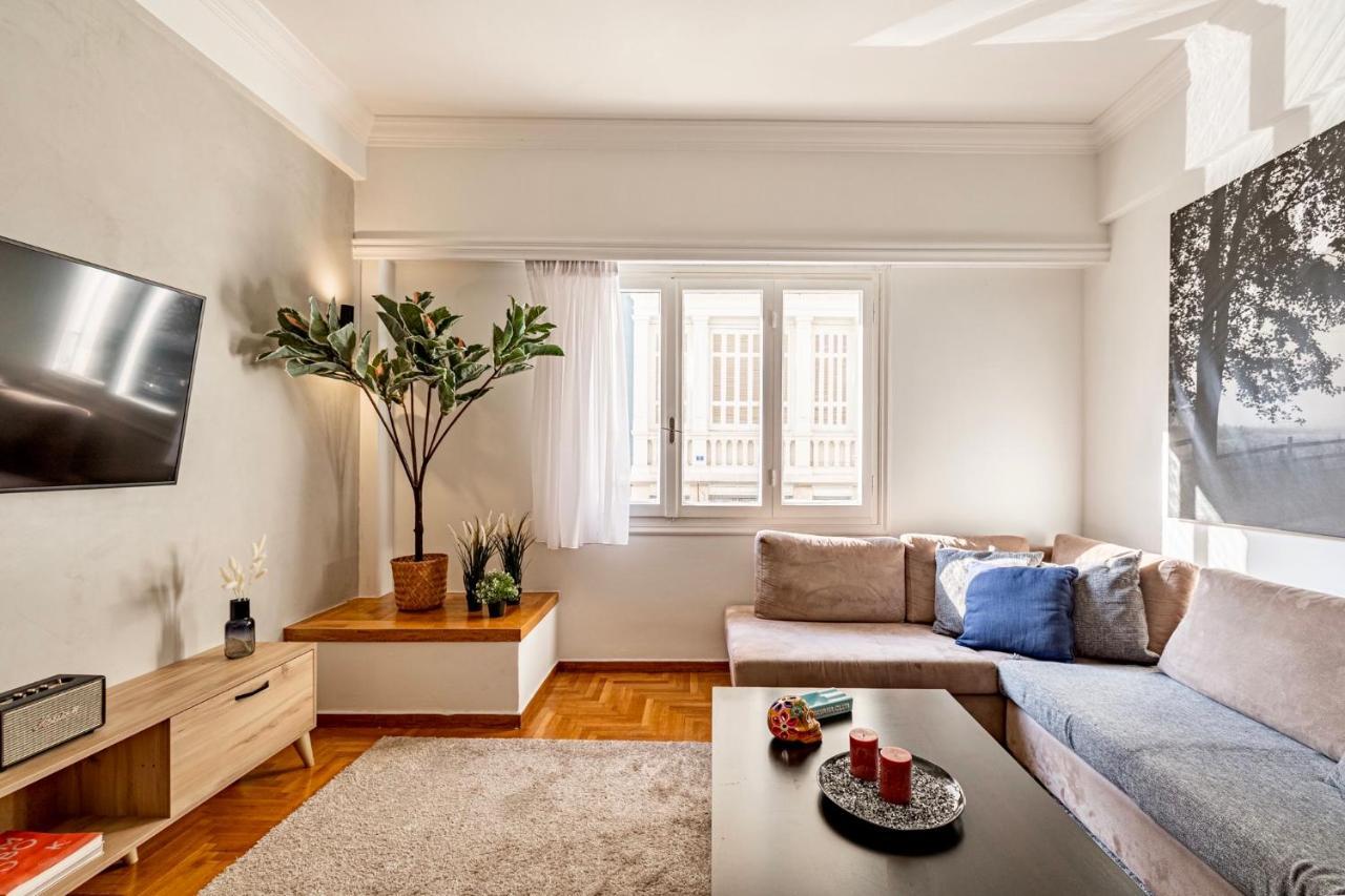 Cozy Apartment In Kolonaki Athens - Sleeps 5 Exteriör bild
