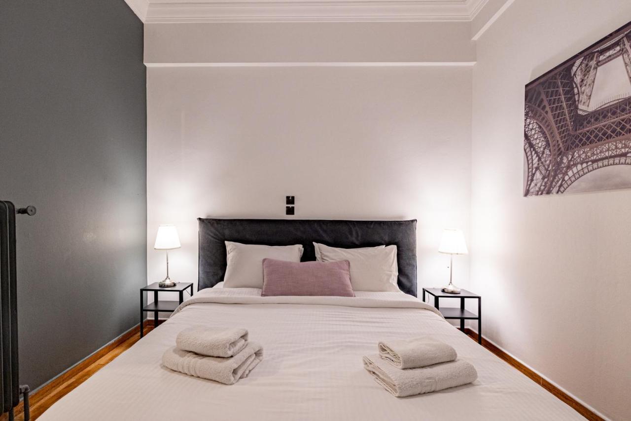 Cozy Apartment In Kolonaki Athens - Sleeps 5 Exteriör bild